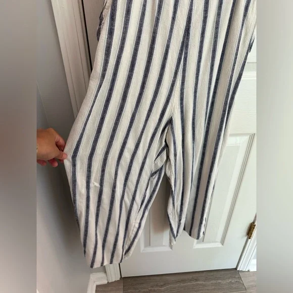 Old Navy Women’s Large Linen Blend Striped Jumpsuit White Blue Summer Spring - Picture 6 of 10